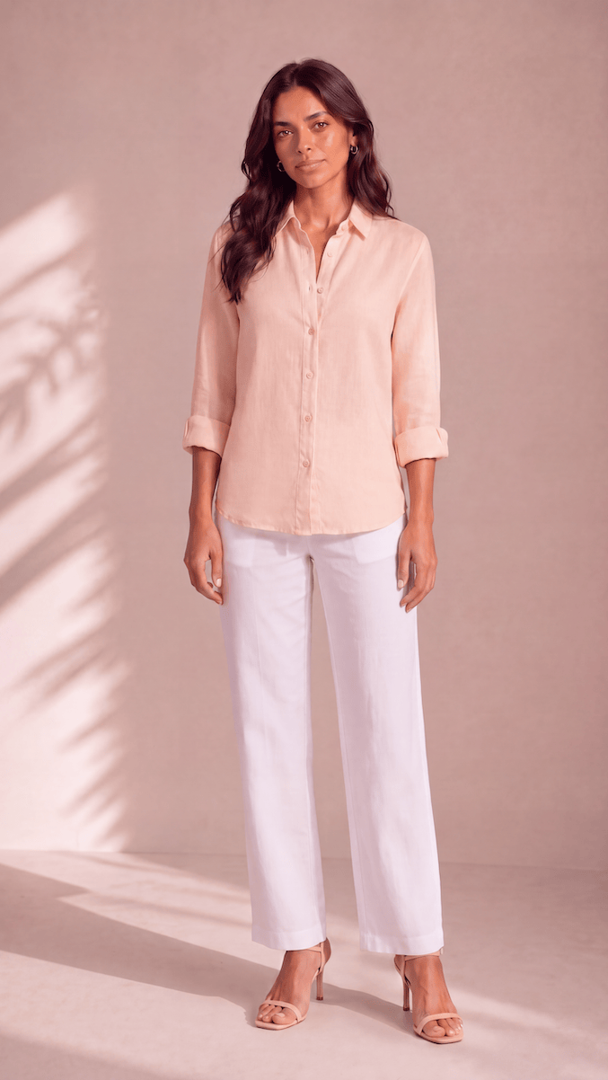 PP Linen Blouse in Vanille Belgian linen, front view with seashell buttons.